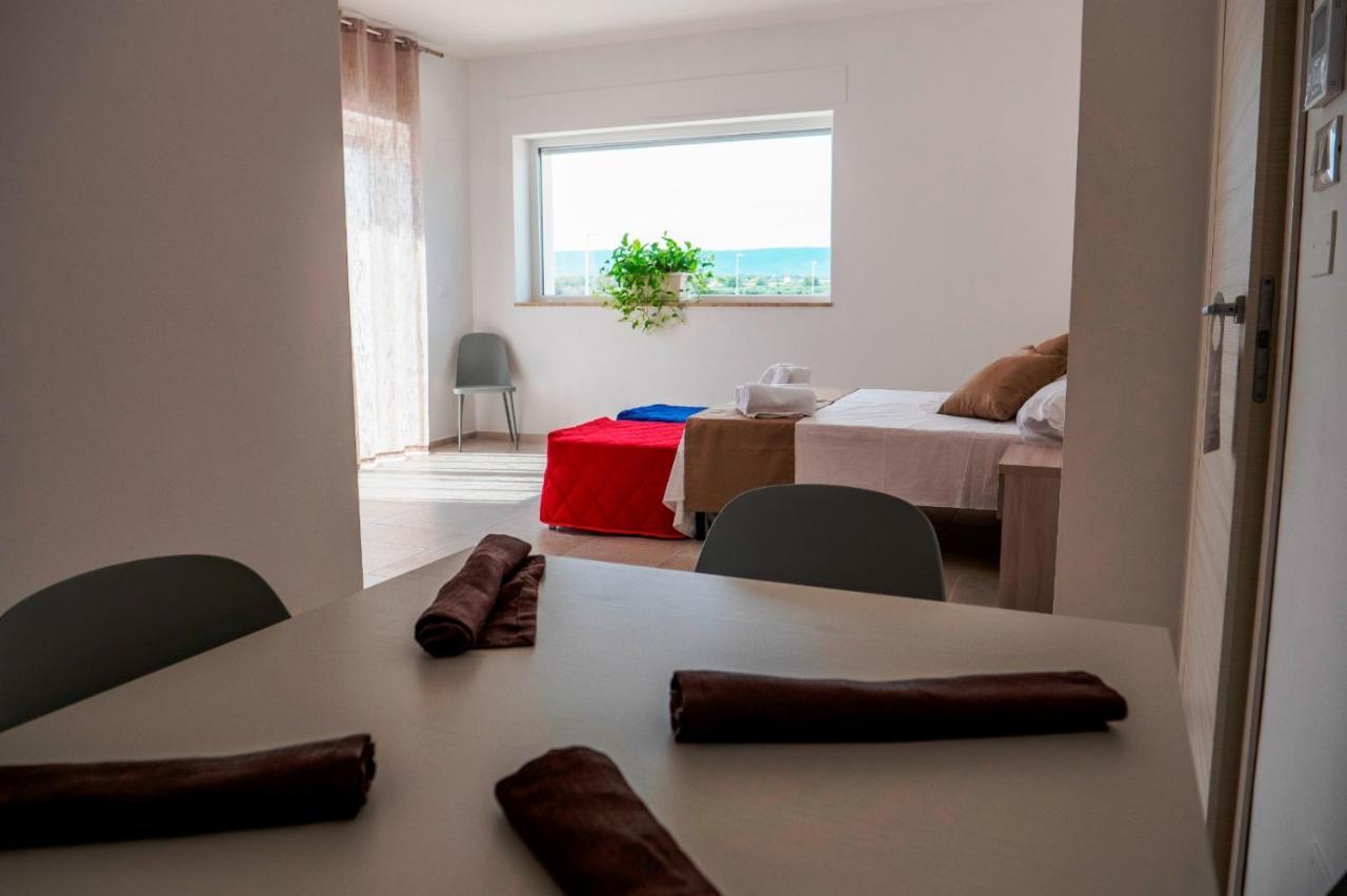 B&B A Un Passo dal Mare Torre Canne Exterior foto